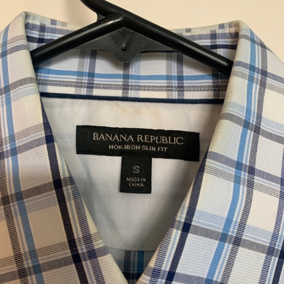 Banana Republic Button Down - Picture 2 of 3